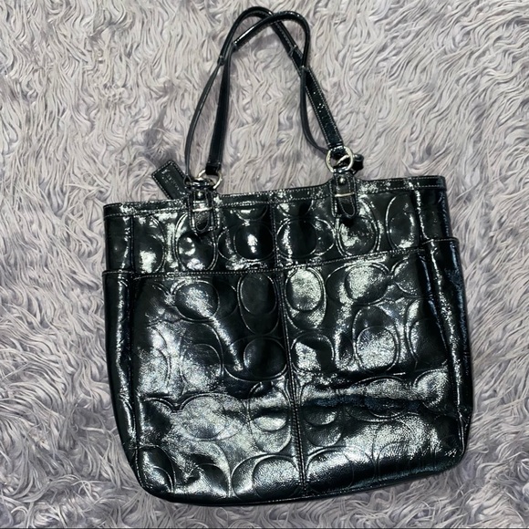 COACH GALLERY EMBOSSED PATENT LEATHER NORTH/SOUTH TOTE BLACK F19818 - Picture 3 of 4